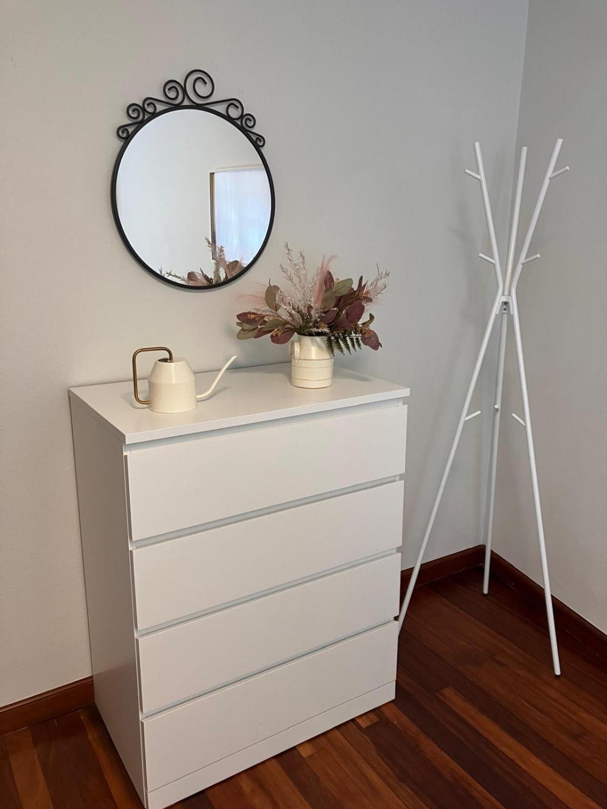 Duplex 122M2, 4 Dormitorios, 2 Banos Completos, Wifi 1Gb Мундака Екстериор снимка